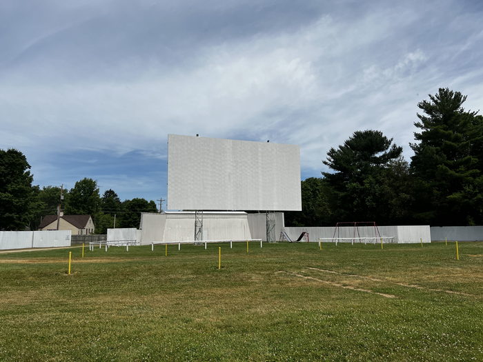 Sunset Auto Theatre - July 2 2022 Photo